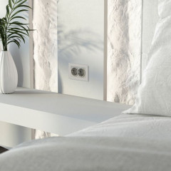 W1272004/ Розетка двойная с заземлением (дымчатый) W1272004